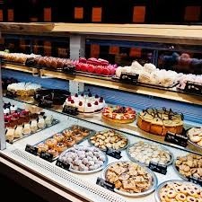 منجمد کیکس اور بیکڈ اشیاء